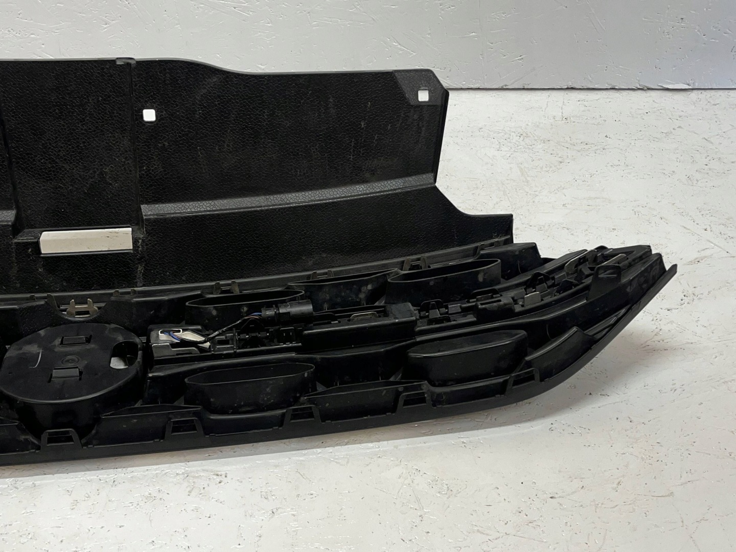VW T-Roc A1 Kühlergrill FRONTGRILL Kühlergitter 2GA853653H - Thumbnail 11