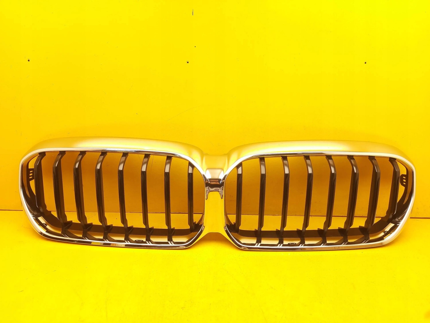 BMW 5 G31 Kühlergrill FRONTGRILL Kühlergitter 9464210 - Thumbnail 1