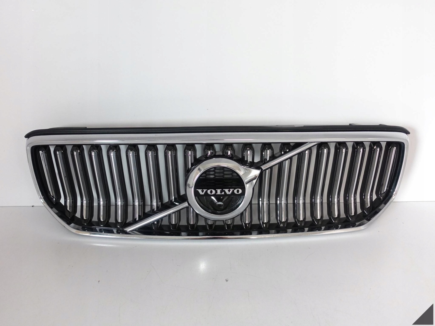 Volvo XC40 Kühlergrill FRONTGRILL Kühlergitter 31479417 - Thumbnail 1