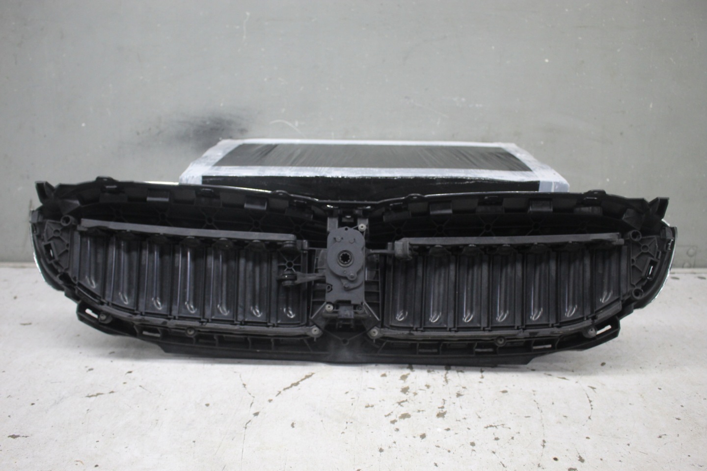 BMW 3 G21 Kühlergrill FRONTGRILL Kühlergitter 9465188 - Thumbnail 7