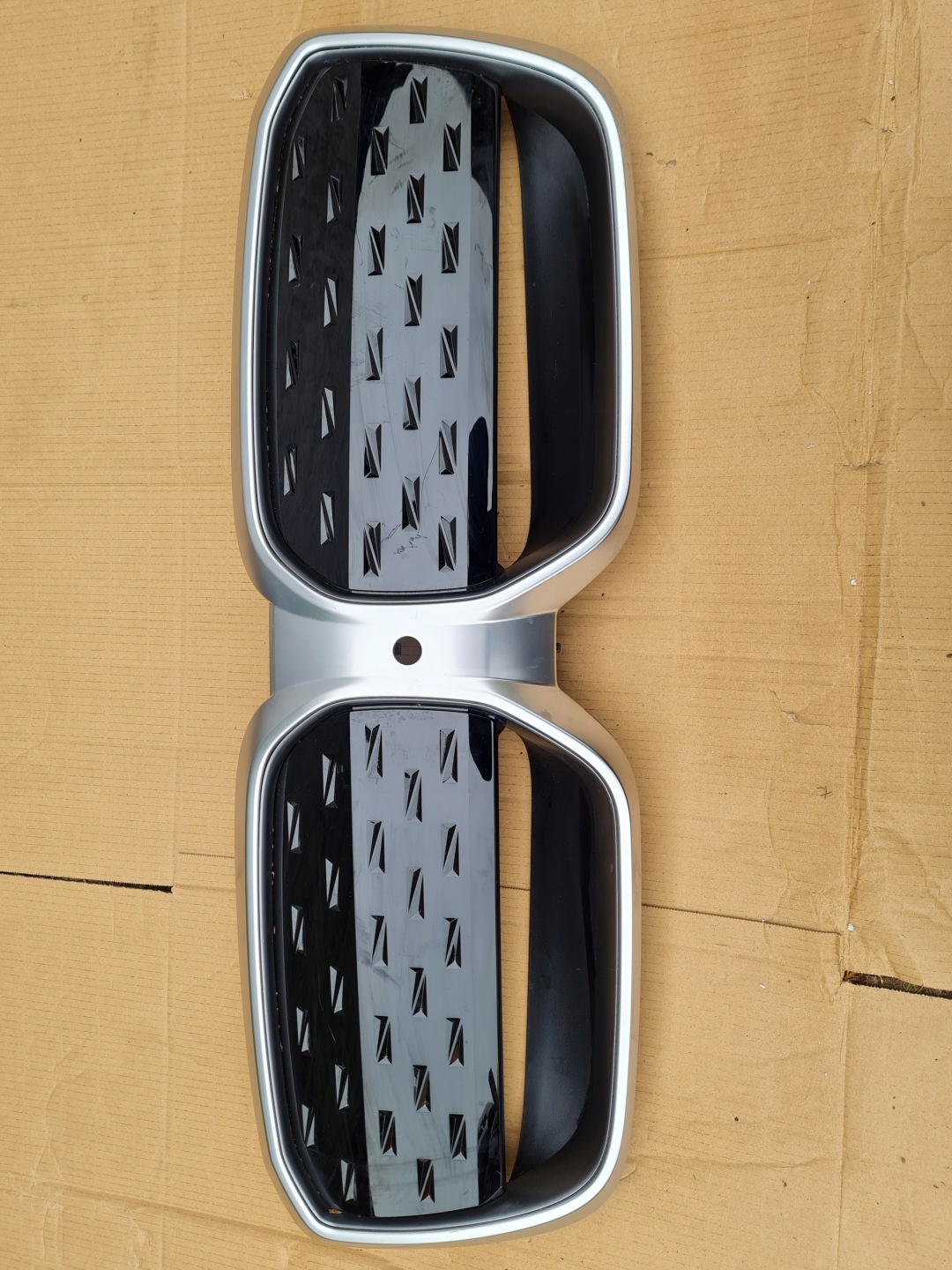 BMW iX3 G08 Kühlergrill FRONTGRILL Kühlergitter 5111988 - Thumbnail 1