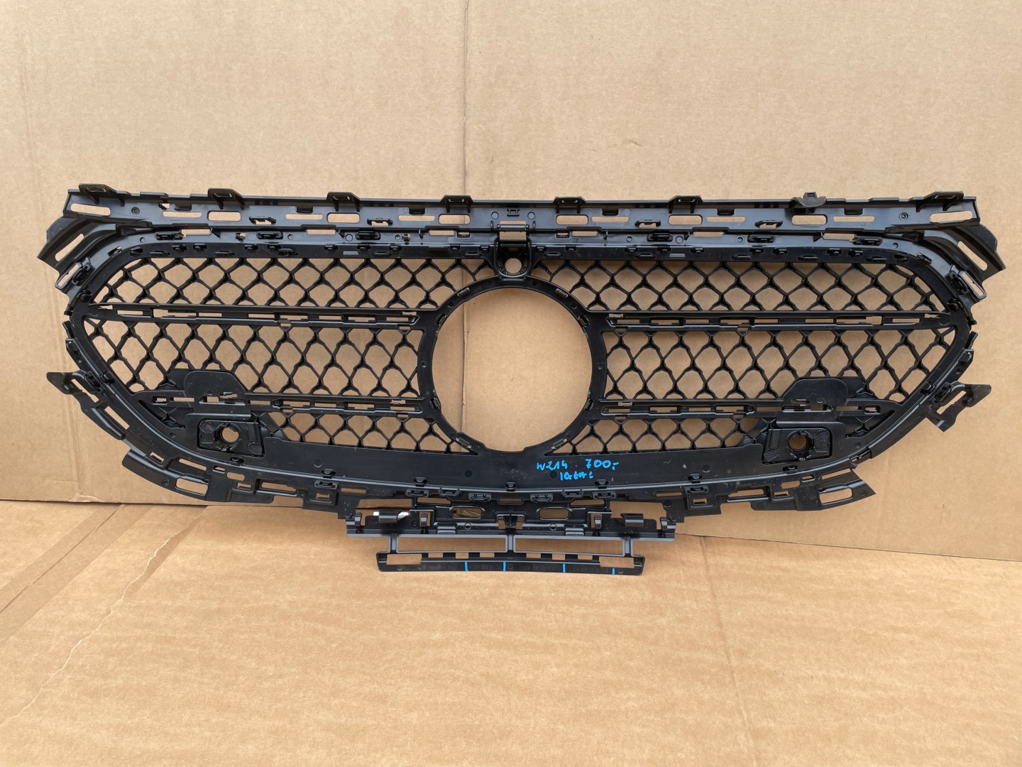 Mercedes-Benz E-Klasse W214 Kühlergrill FRONTGRILL Kühlergitter A2148802101 - Thumbnail 5