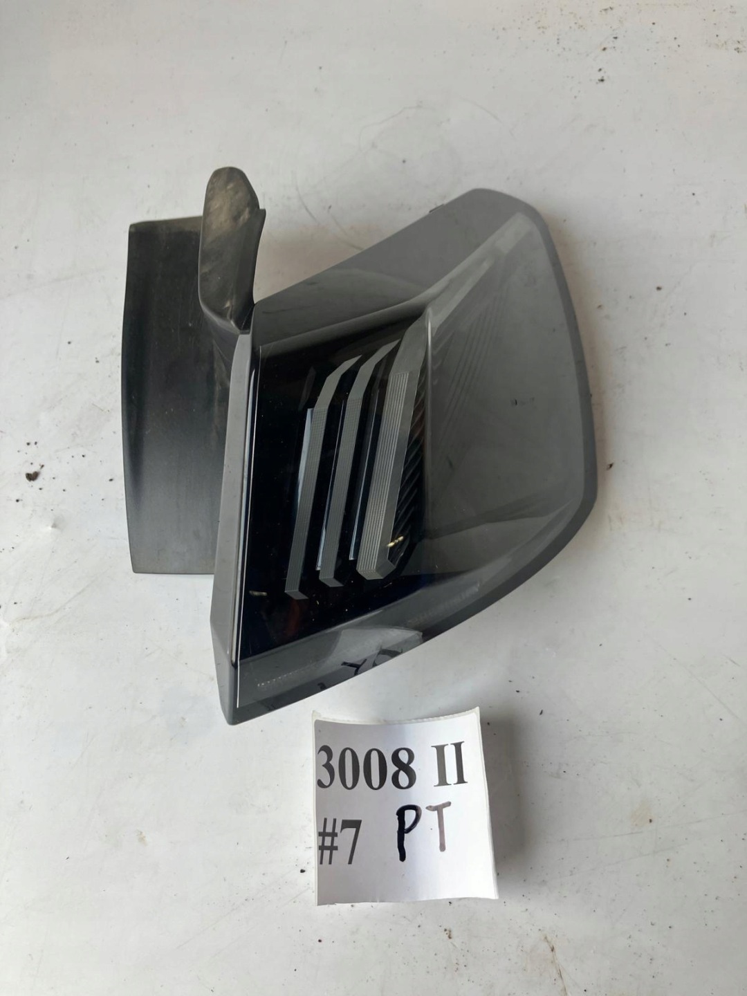 Peugeot 3008 Rückleuchte 9836231180 Rearlamp - Thumbnail 1