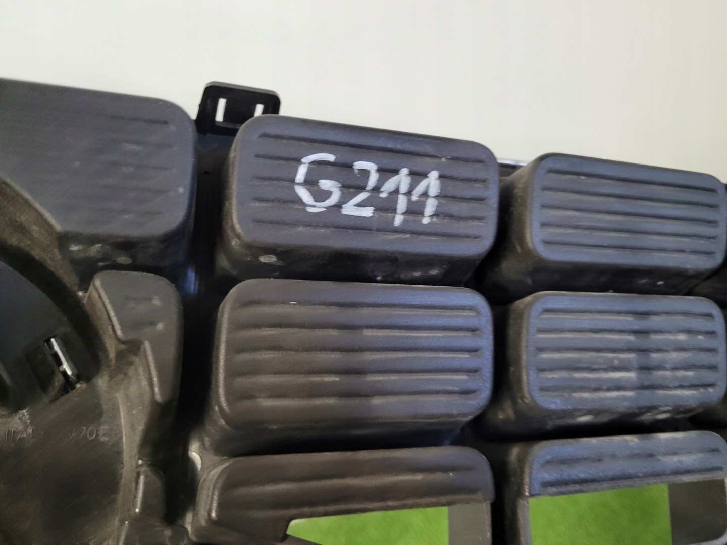 Volvo S70/V70/XC70 V70 Kühlergrill FRONTGRILL Kühlergitter 31294825 - Thumbnail 8