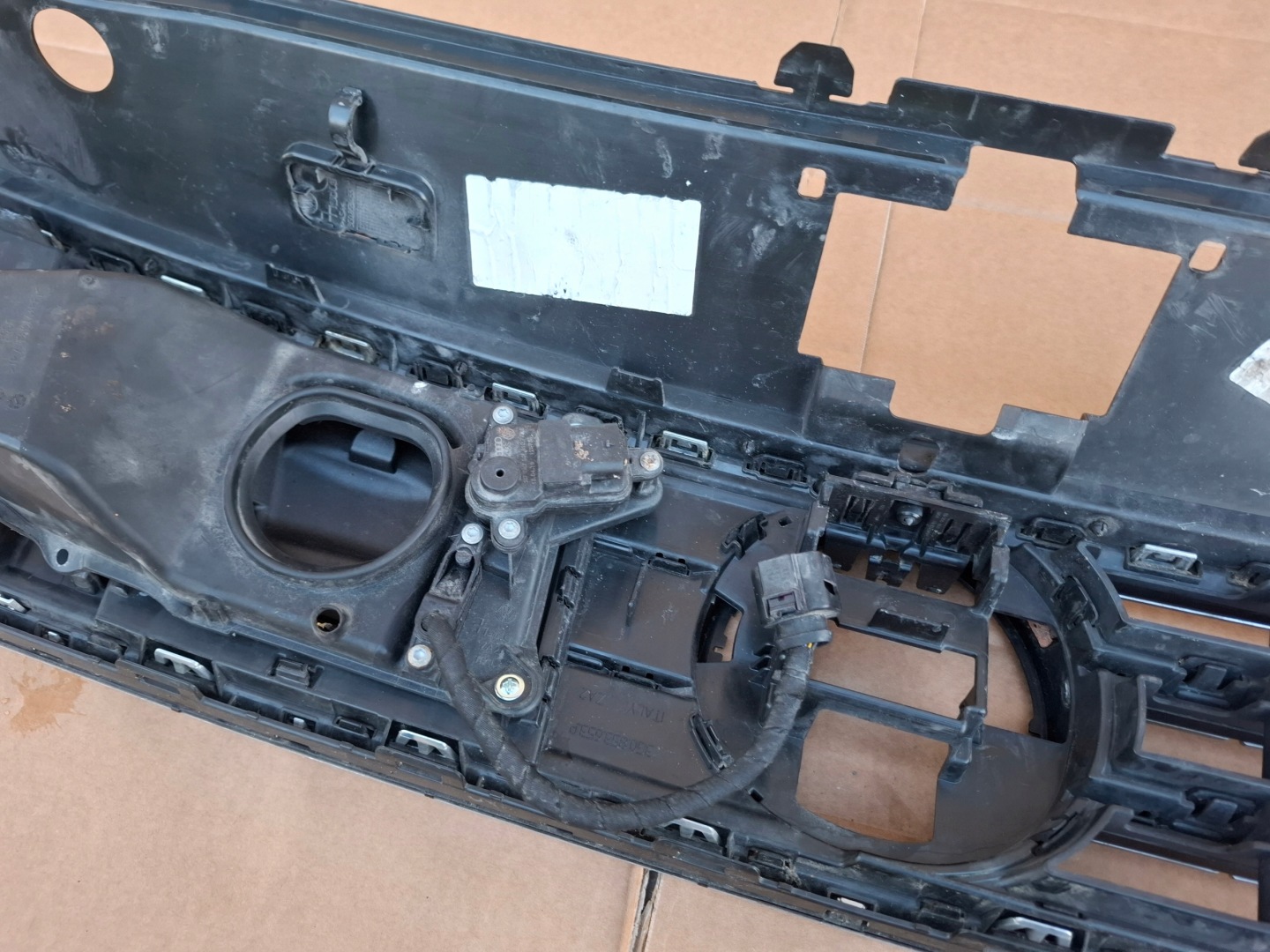 VW Passat B8 Kühlergrill FRONTGRILL Kühlergitter - Thumbnail 11