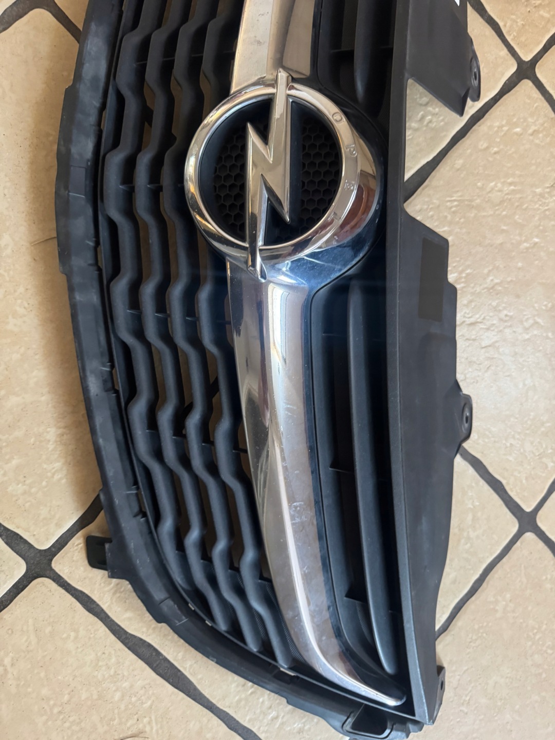 Opel KARL Kühlergrill FRONTGRILL Kühlergitter - Thumbnail 3