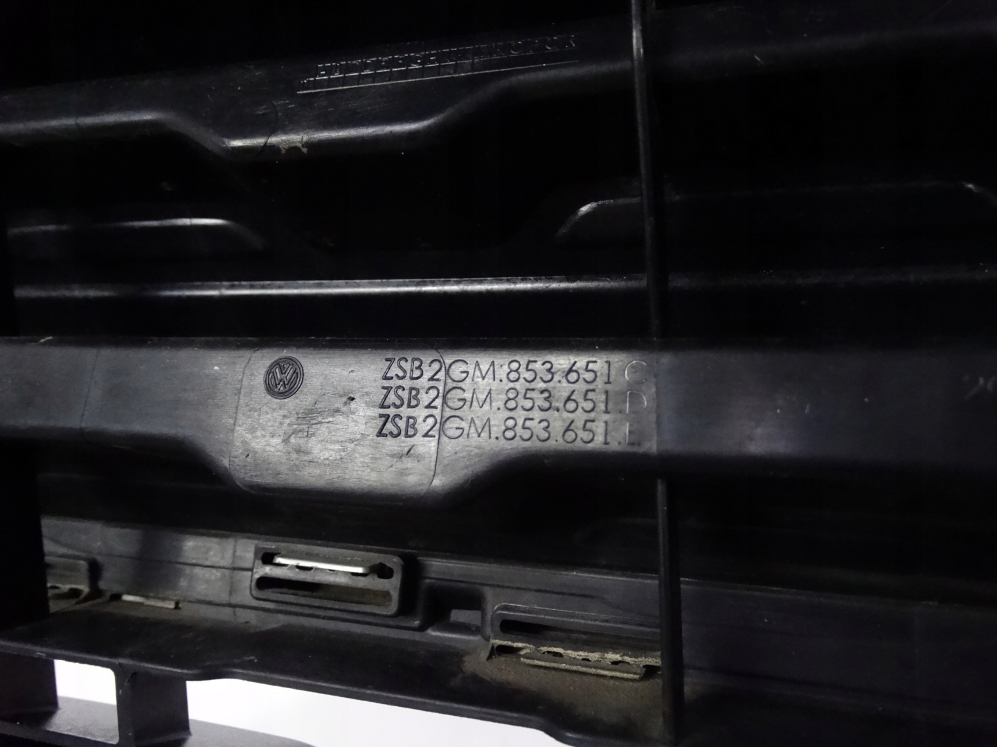 VW T-Cross Kühlergrill FRONTGRILL Kühlergitter 2GM853653AJ - Thumbnail 12
