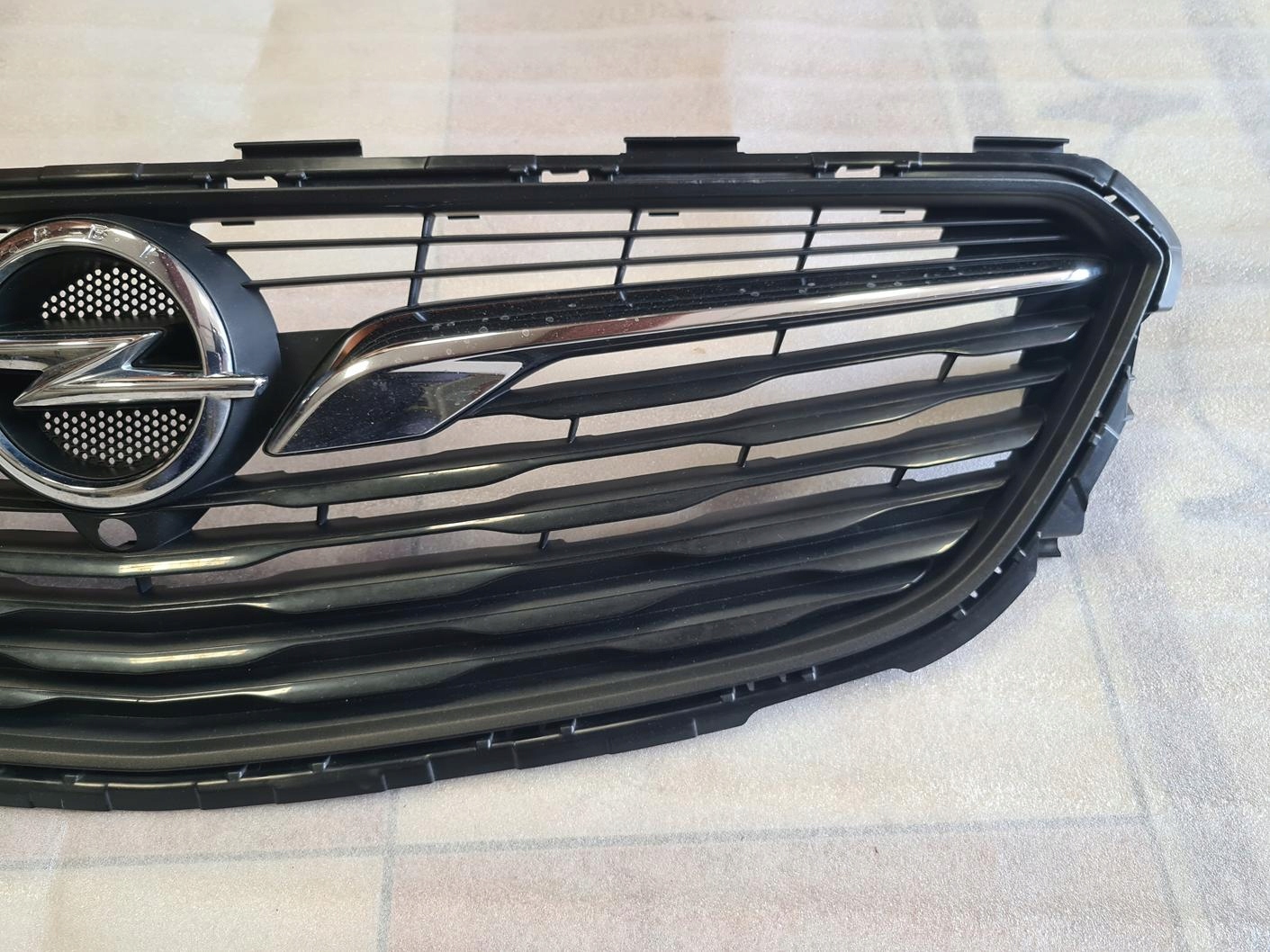 Opel Insignia Kühlergrill FRONTGRILL Kühlergitter 39101455 - Thumbnail 2