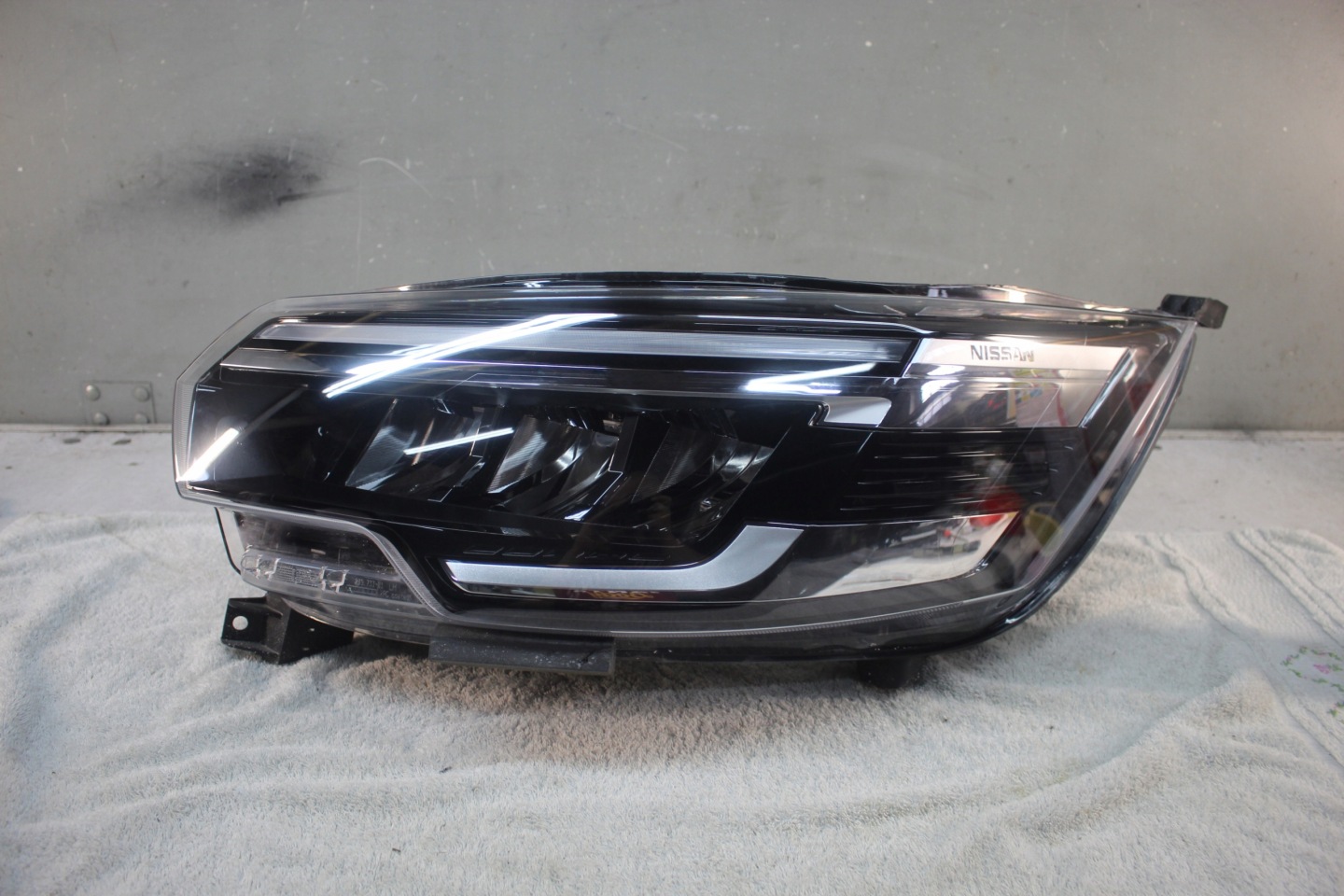 Frontscheinwerfer Nissan NV300 J4 260605887R LED Links Scheinwerfer Headlight - Thumbnail 1