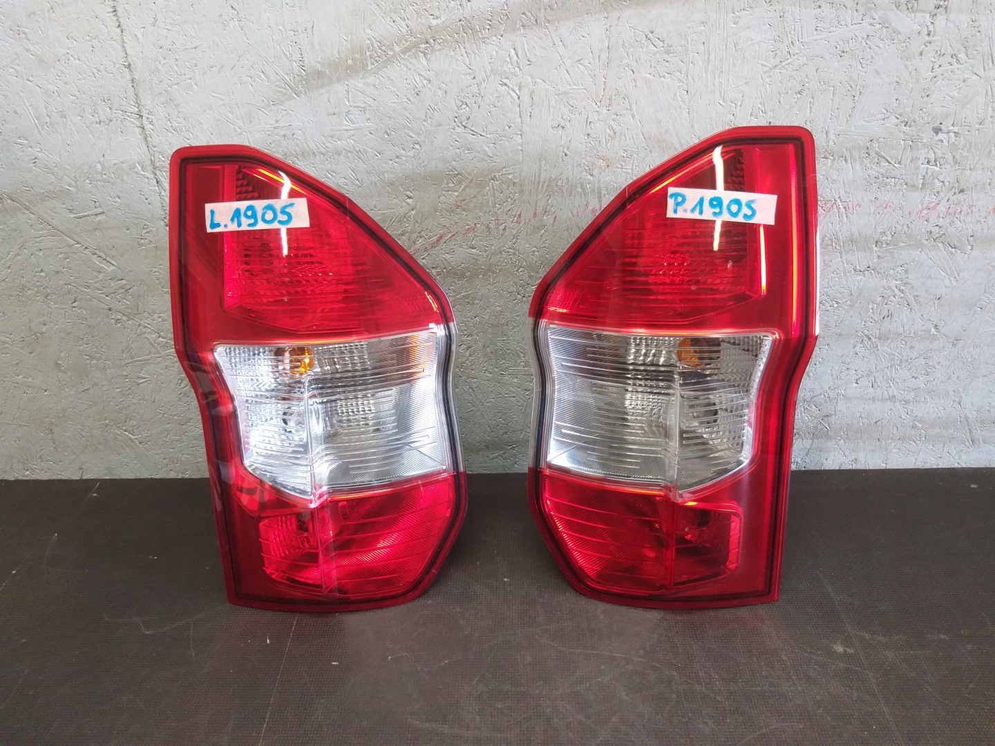 Ford Tourneo Courier 2 Mk2 Rückleuchte ET7613405AFET Rearlamp - Thumbnail 1