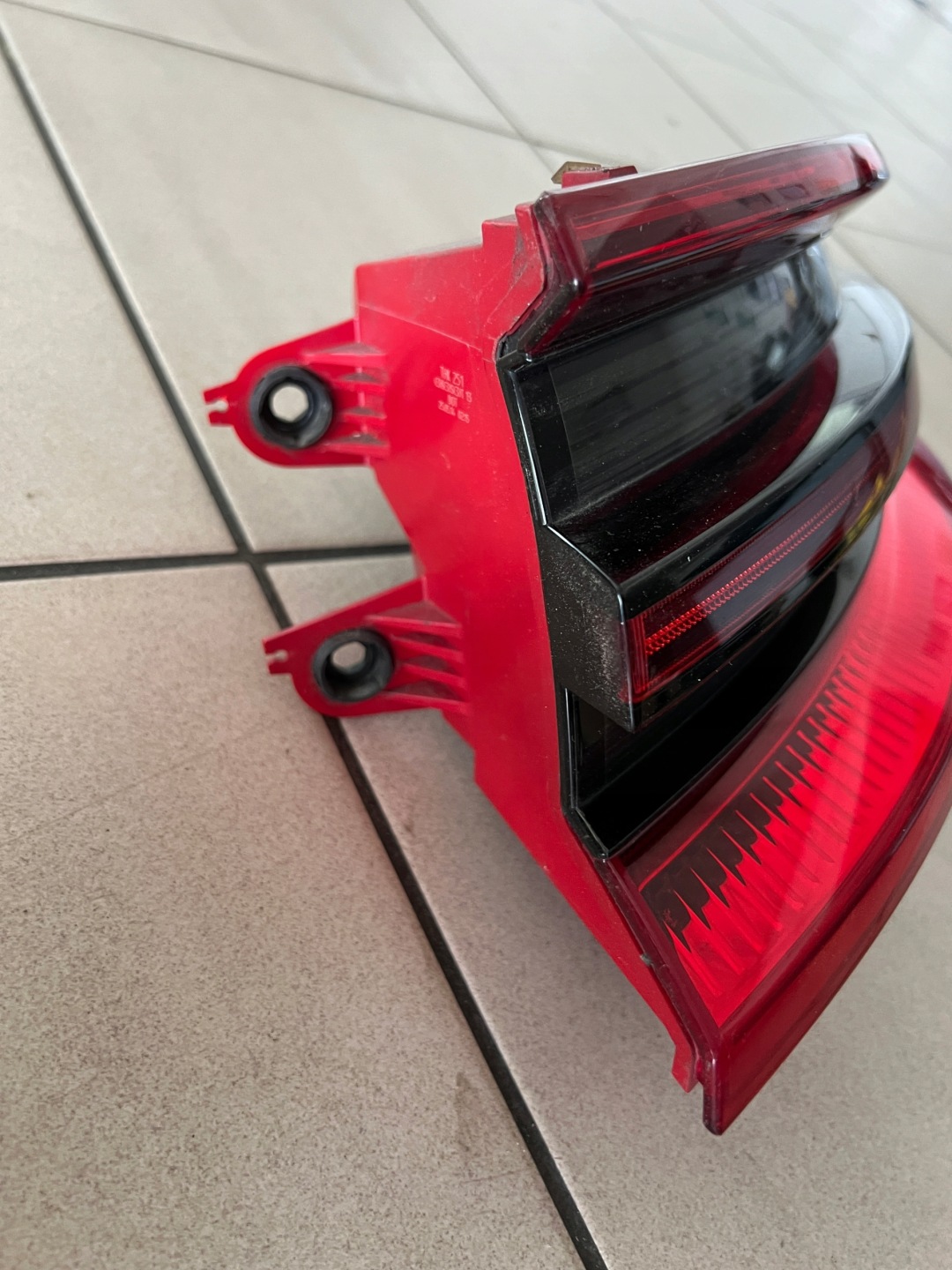 Porsche Macan XAB Rückleuchte 95B945096E Rearlamp - Thumbnail 8