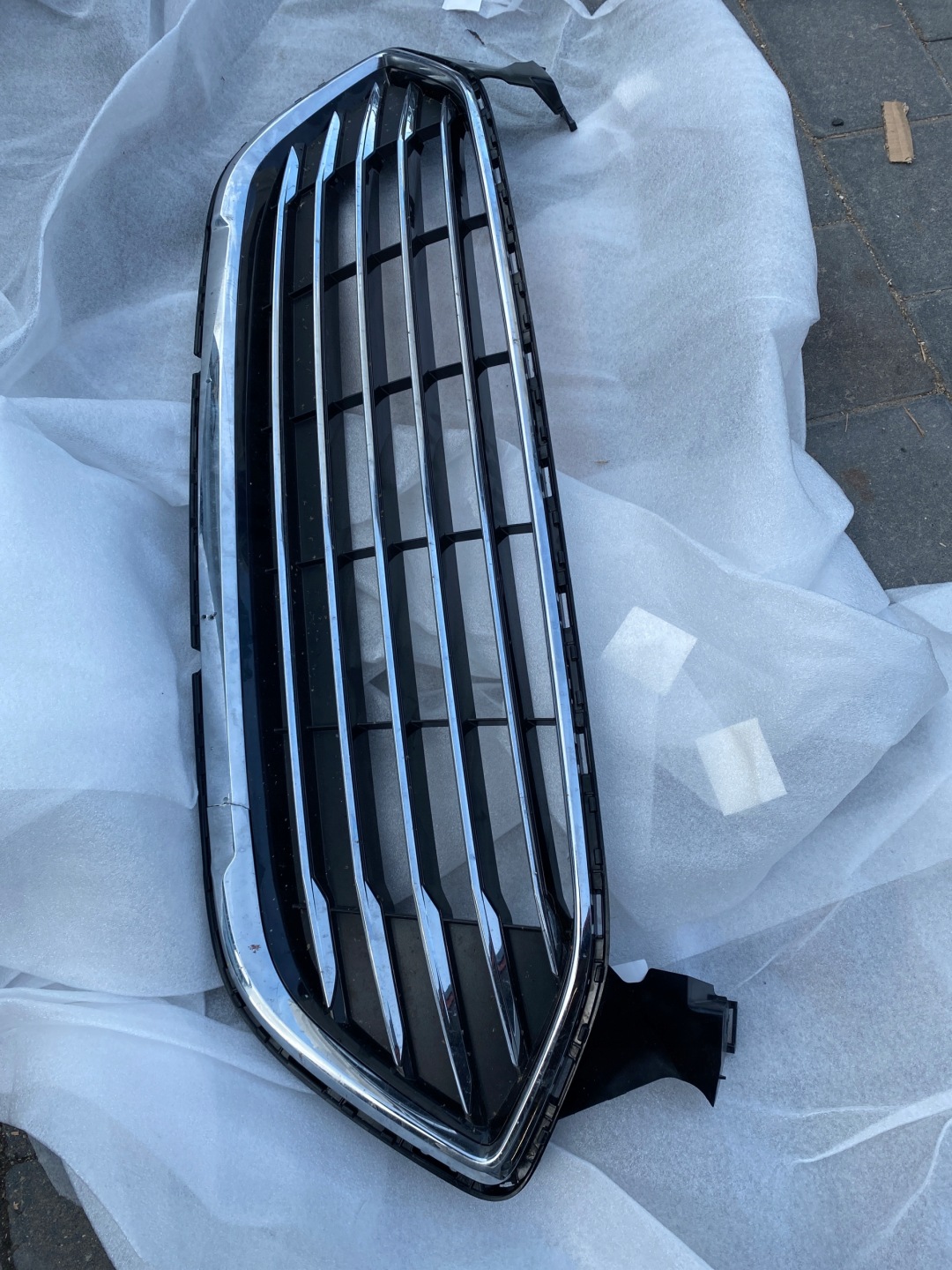 Ford Mondeo V MK5 Kühlergrill FRONTGRILL Kühlergitter JS7B8200B - Thumbnail 1