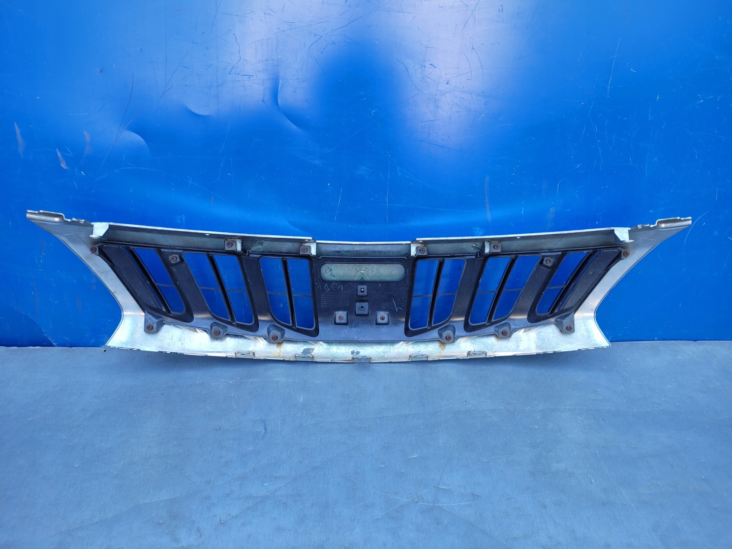 Mitsubishi L200 K60T Kühlergrill FRONTGRILL Kühlergitter 7450A952 - Thumbnail 8