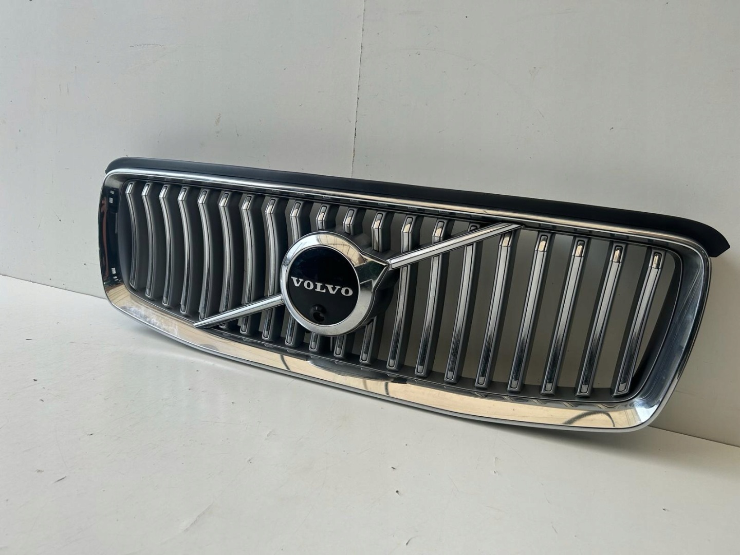 Volvo XC90 Kühlergrill FRONTGRILL Kühlergitter 31698722 - Thumbnail 3