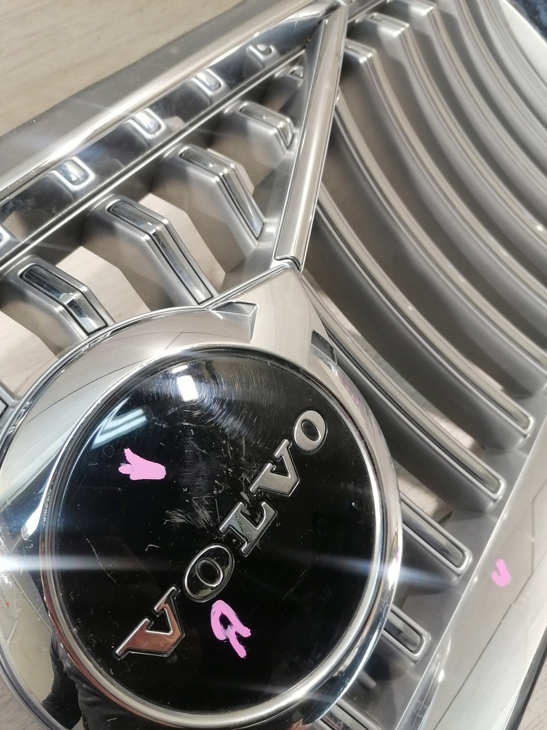 Volvo XC90 Kühlergrill FRONTGRILL Kühlergitter 31698383 - Thumbnail 5