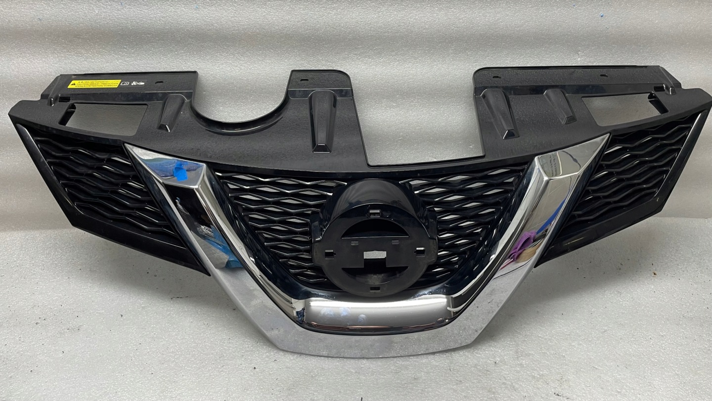 Nissan X-Trail T32 Kühlergrill FRONTGRILL Kühlergitter 623104CE0B - Thumbnail 1