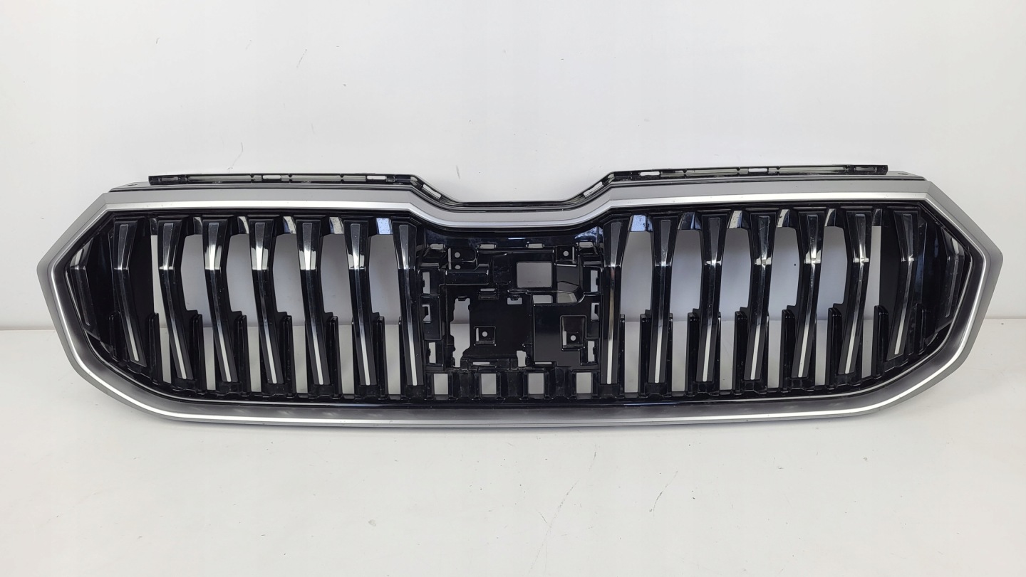 Skoda Superb 3U Kühlergrill FRONTGRILL Kühlergitter 3P0853653AK - Thumbnail 1