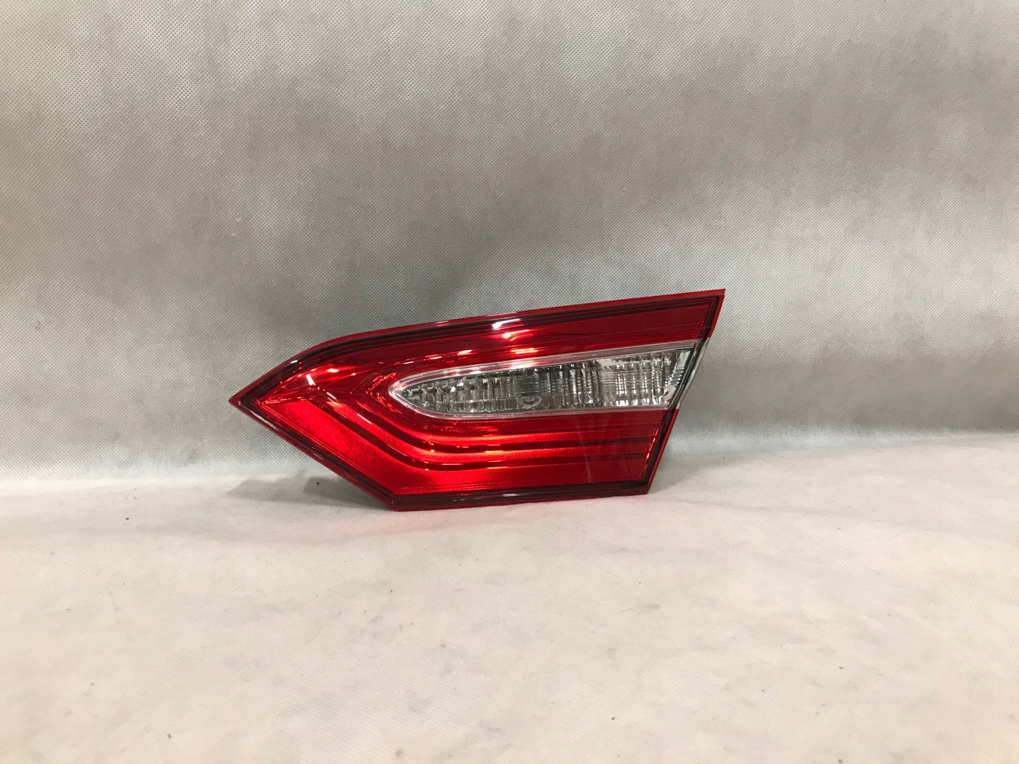 Toyota Camry XV70 Rückleuchte 8LAMPATYLN Rearlamp - Thumbnail 1