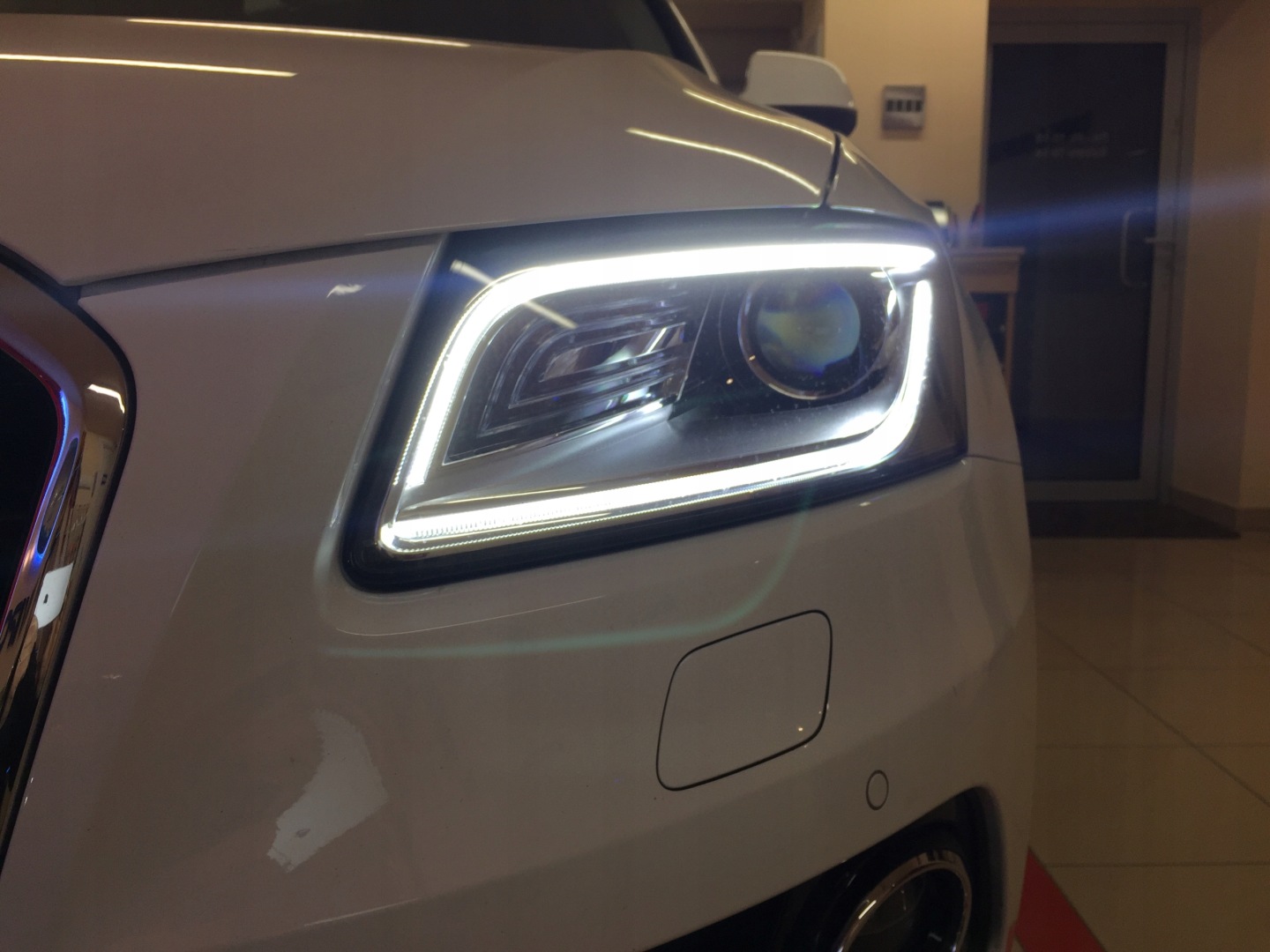 Frontscheinwerfer Audi Q5 8R9861235 Bi-Xenon Links Scheinwerfer Headlight - Thumbnail 1