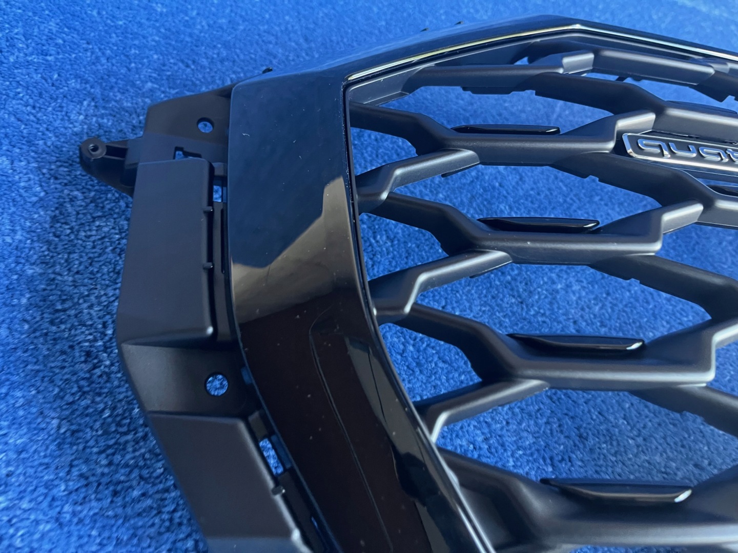 Audi Q3 Kühlergrill FRONTGRILL Kühlergitter 83F853651B - Thumbnail 10