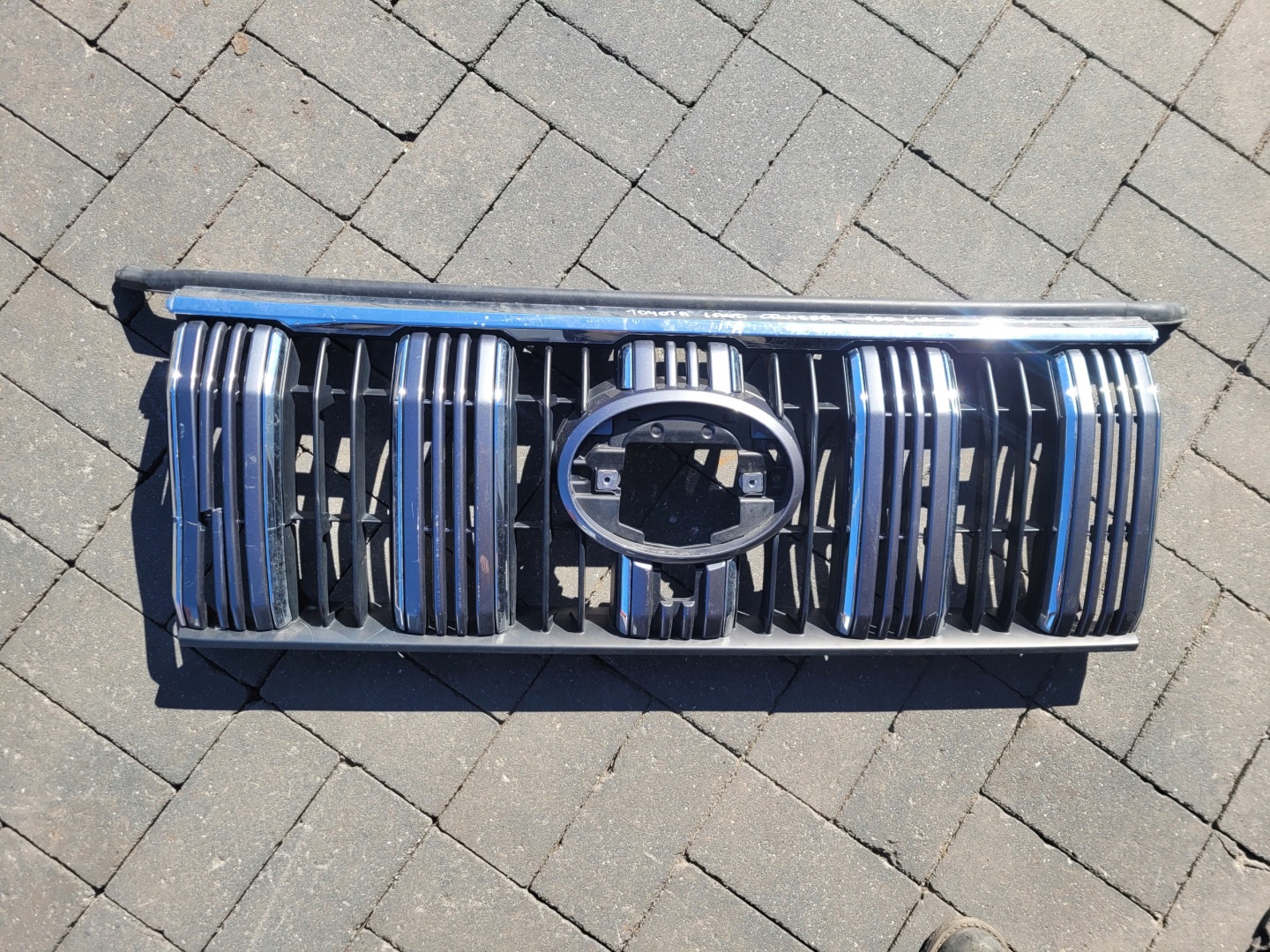 Toyota Land Cruiser J8/J10/J20 J8 Kühlergrill FRONTGRILL Kühlergitter 5311160B20 - Thumbnail 6