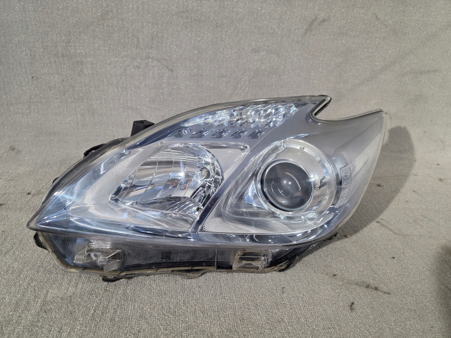 Frontscheinwerfer Toyota Prius HW2 LED Rechts Scheinwerfer Headlight - Thumbnail 1