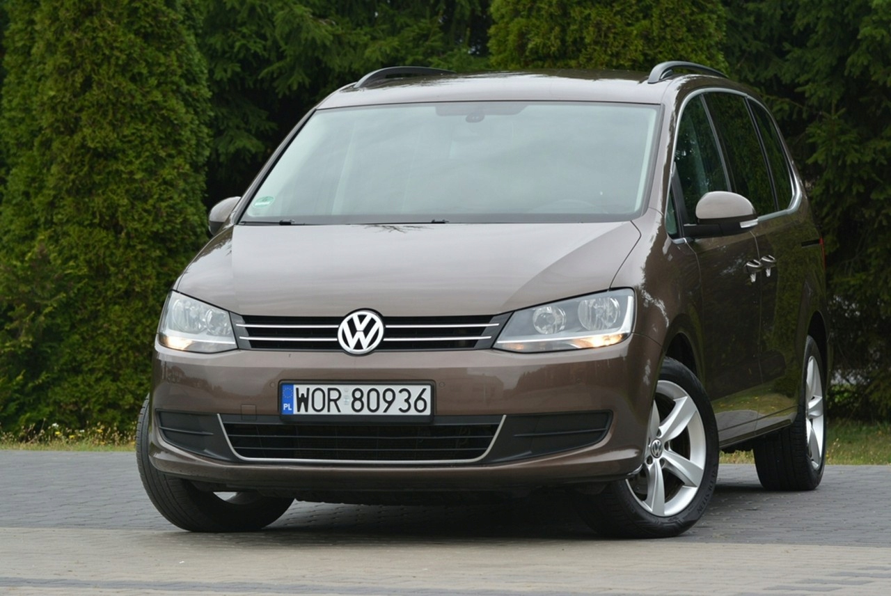 Volkswagen Sharan II Van 2.0 TDI-CR BMT 140KM 2011