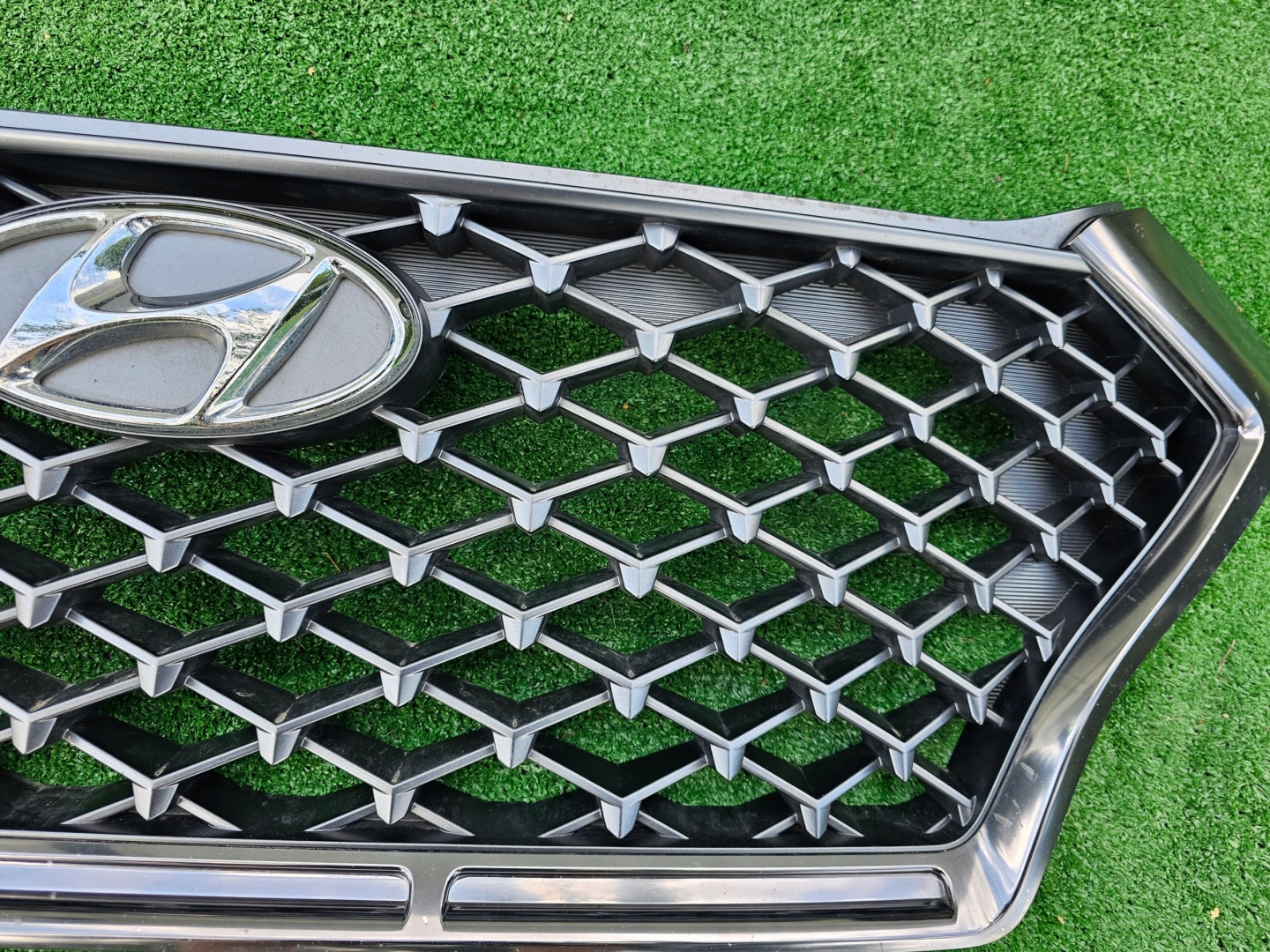 Hyundai Tucson NX4E Kühlergrill FRONTGRILL Kühlergitter 86351D7700 - Thumbnail 11