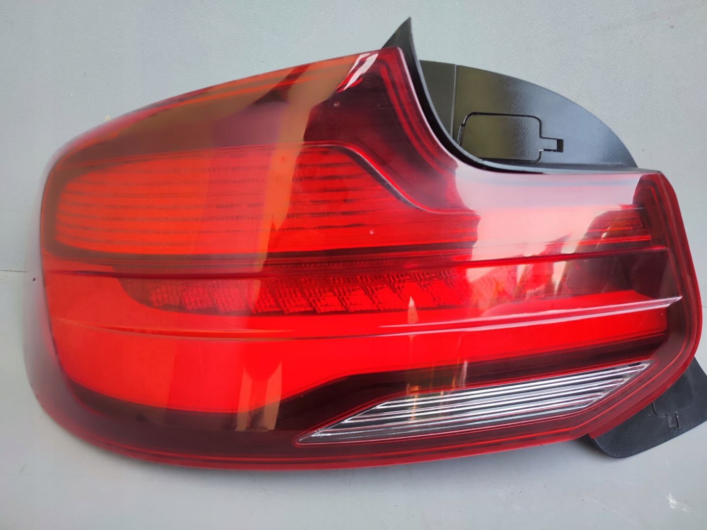 BMW 2 F87 Rückleuchte Rearlamp - Thumbnail 1