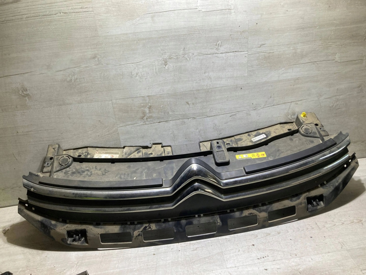 Citroen C3 Kühlergrill FRONTGRILL Kühlergitter 9812063477 - Thumbnail 1