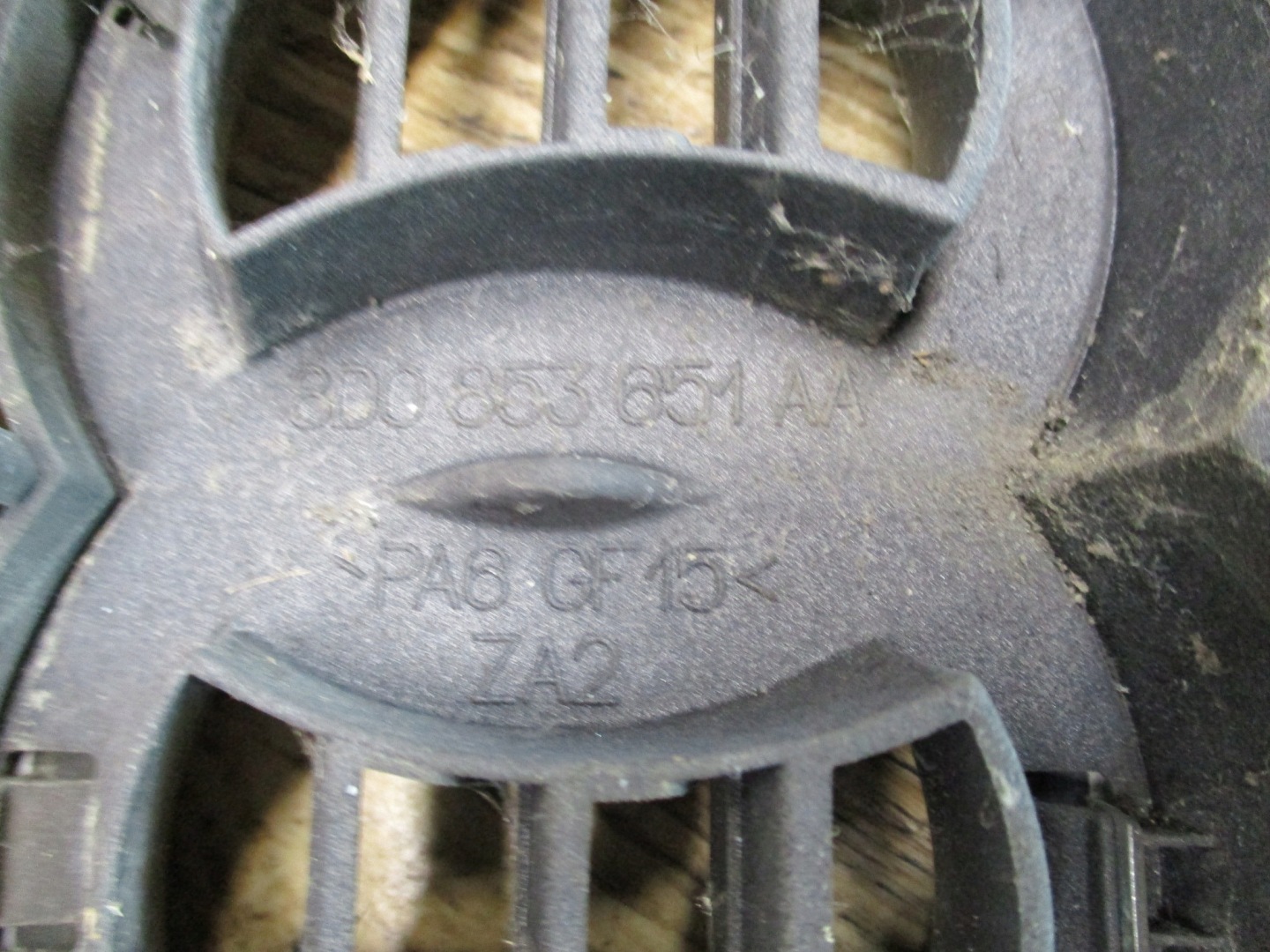 Audi A4 8D3 Kühlergrill FRONTGRILL Kühlergitter 8D3853651AA - Thumbnail 9