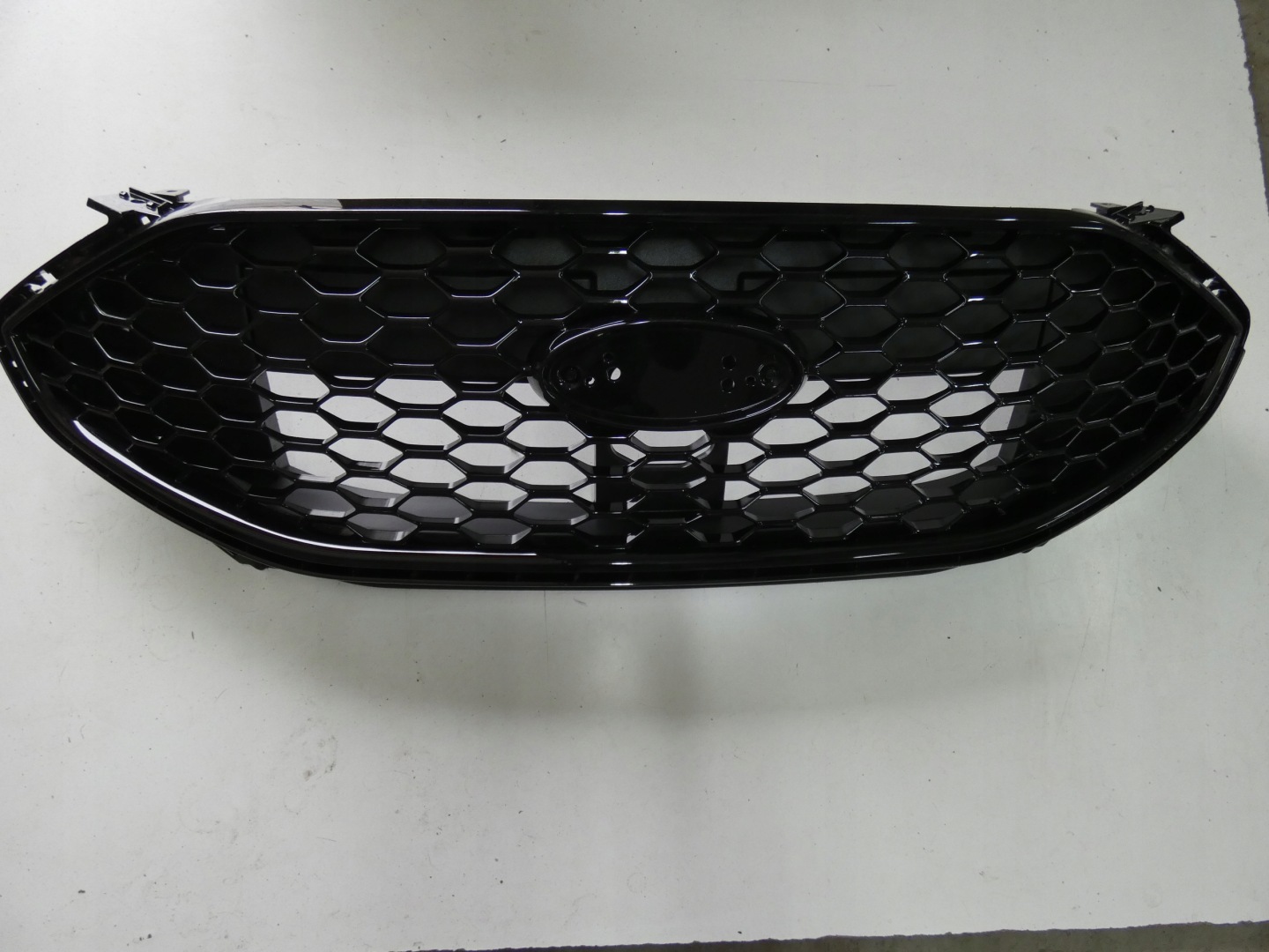 Ford Edge I SBF Mk1 Kühlergrill FRONTGRILL Kühlergitter - Thumbnail 1