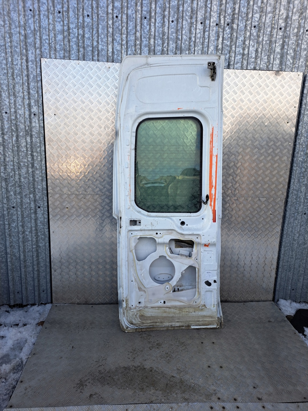 Ford Transit VII Tür Hinten Rechts Door V40010DEDOMEL - Thumbnail 4