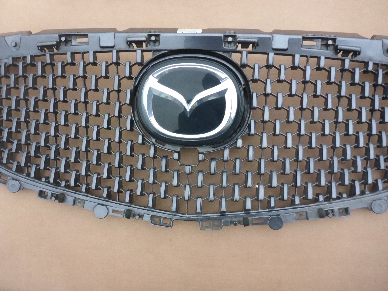 Mazda 6 GJ Kühlergrill FRONTGRILL Kühlergitter GSH750712A - Thumbnail 4
