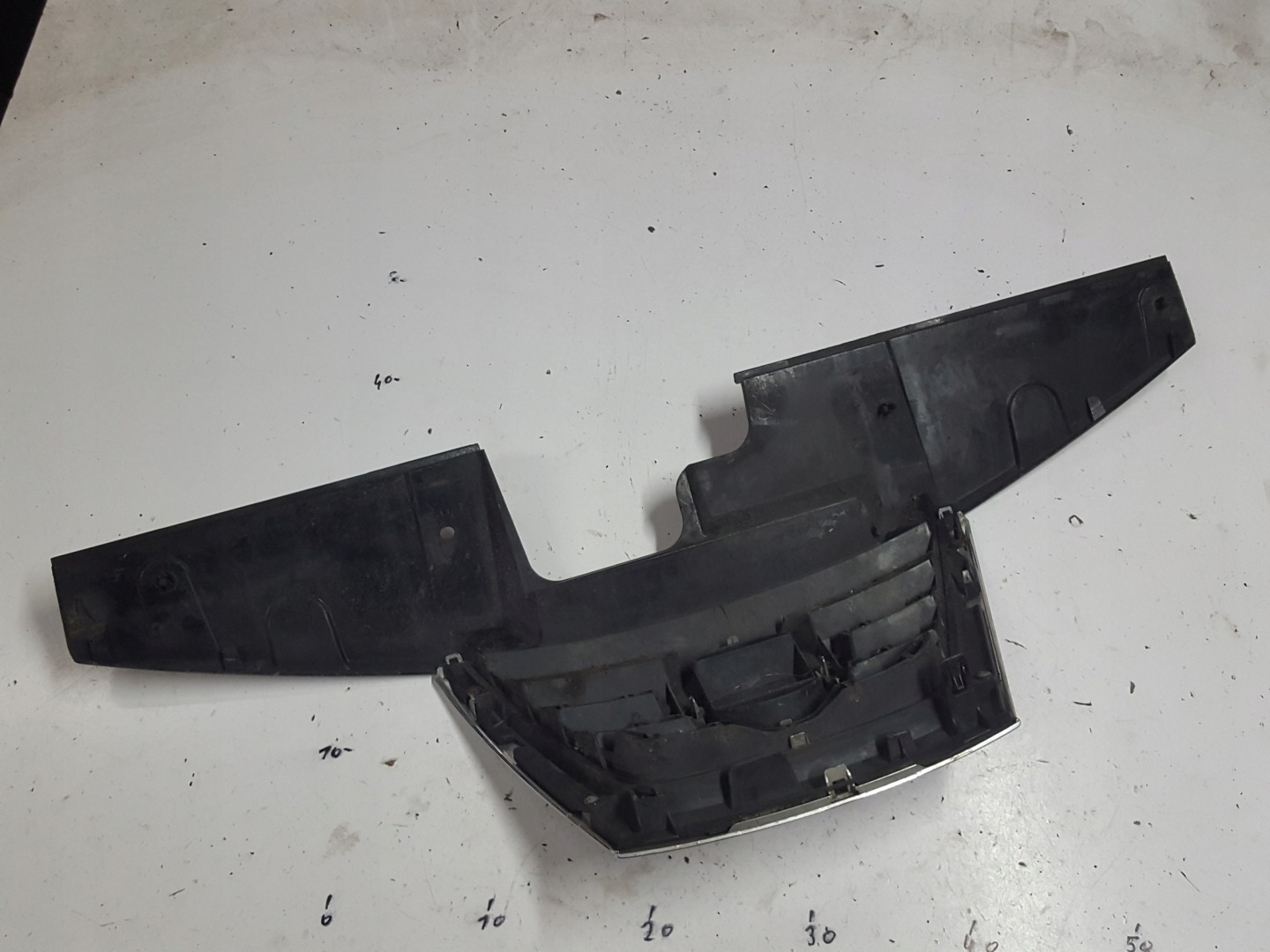 Nissan Juke F15 Kühlergrill FRONTGRILL Kühlergitter EF15ATRAP - Thumbnail 6