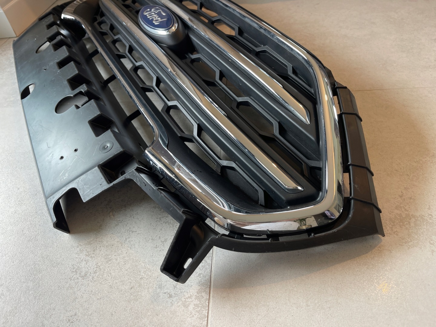 Ford EcoSport Kühlergrill FRONTGRILL Kühlergitter GN1517B968OEM - Thumbnail 10