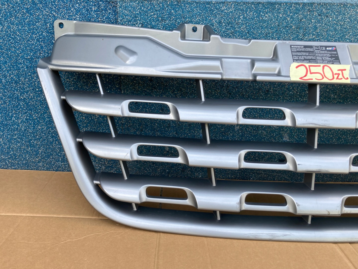 Renault Master II Kühlergrill FRONTGRILL Kühlergitter 623100256R - Thumbnail 2