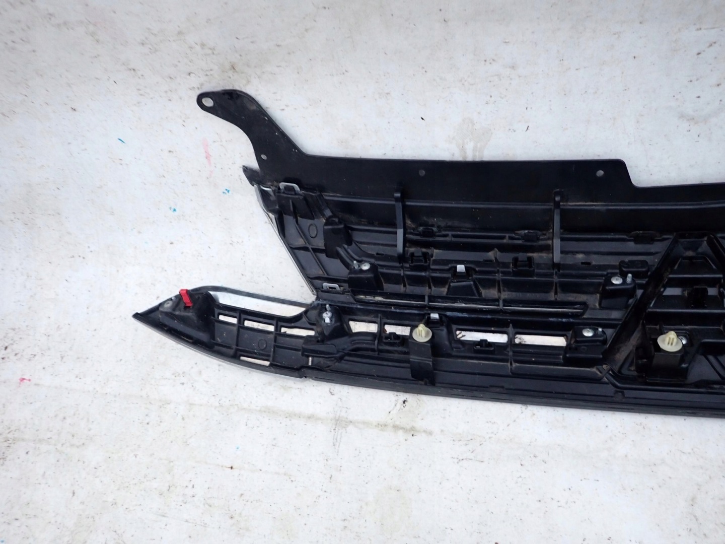 Mitsubishi Outlander CU0W Kühlergrill FRONTGRILL Kühlergitter 7450B304 - Thumbnail 8