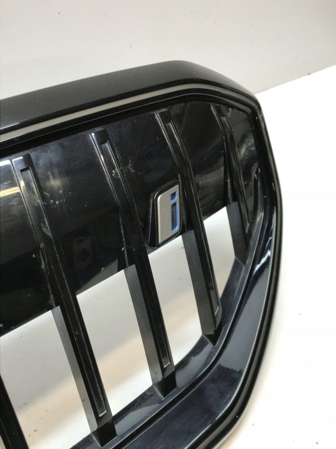 BMW 5 G61 Kühlergrill FRONTGRILL Kühlergitter 8084683 - Thumbnail 4