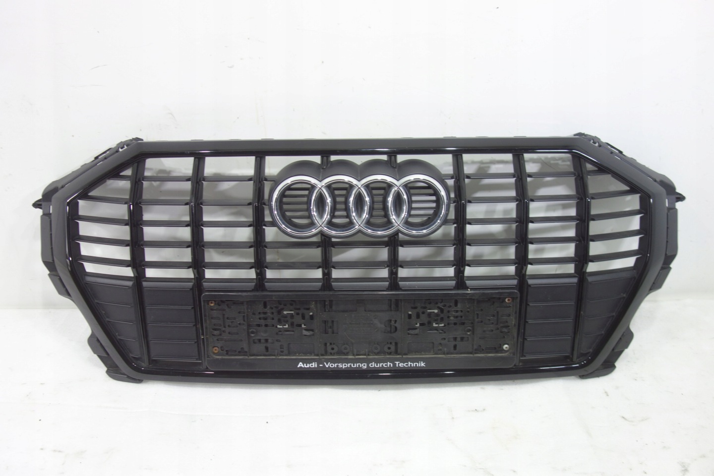 Audi Q3 Kühlergrill FRONTGRILL Kühlergitter 83A853651B - Thumbnail 1