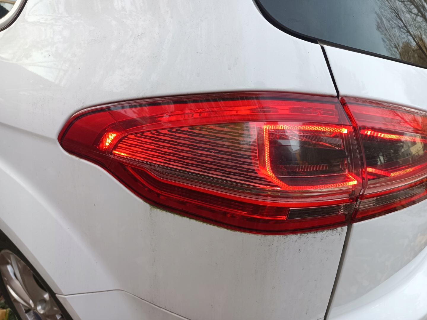 Ford S-MAX I Mk1 Rückleuchte Rearlamp - Image 1
