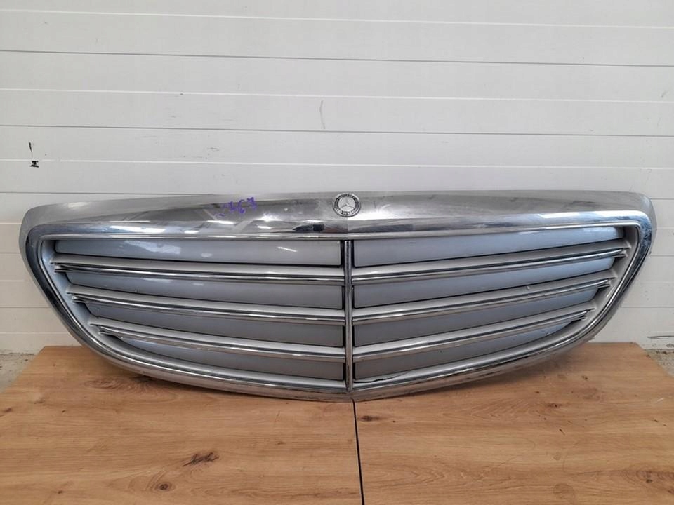 Mercedes-Benz C-Klasse W205 Kühlergrill FRONTGRILL Kühlergitter - Thumbnail 1