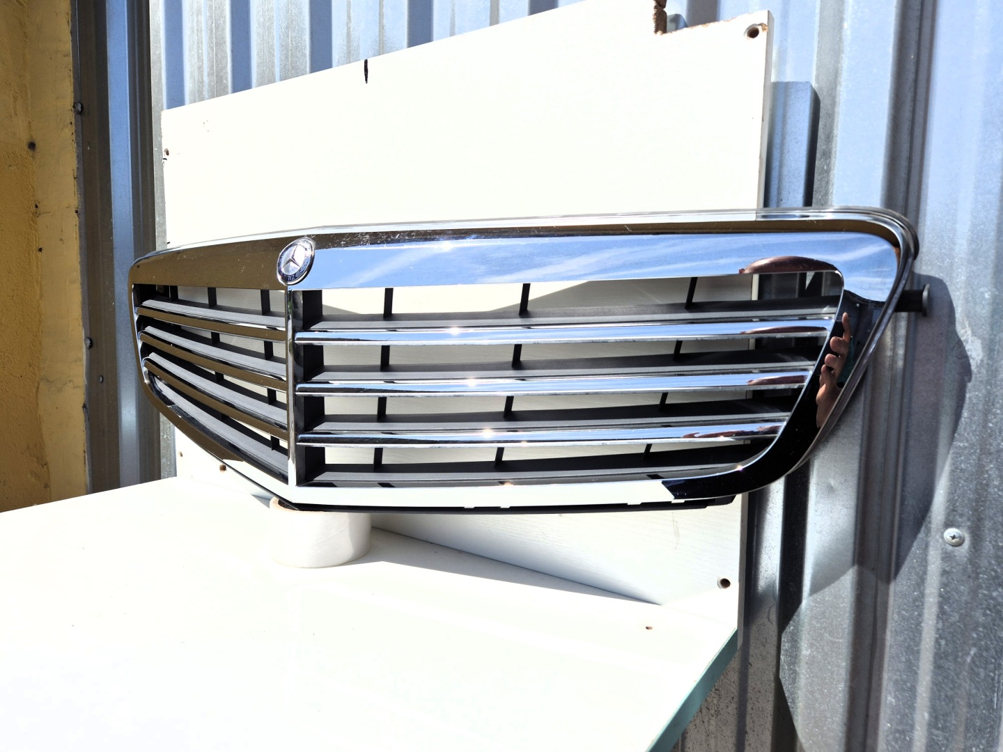 Mercedes-Benz C-Klasse W204 Kühlergrill FRONTGRILL Kühlergitter A2048801283 - Thumbnail 1