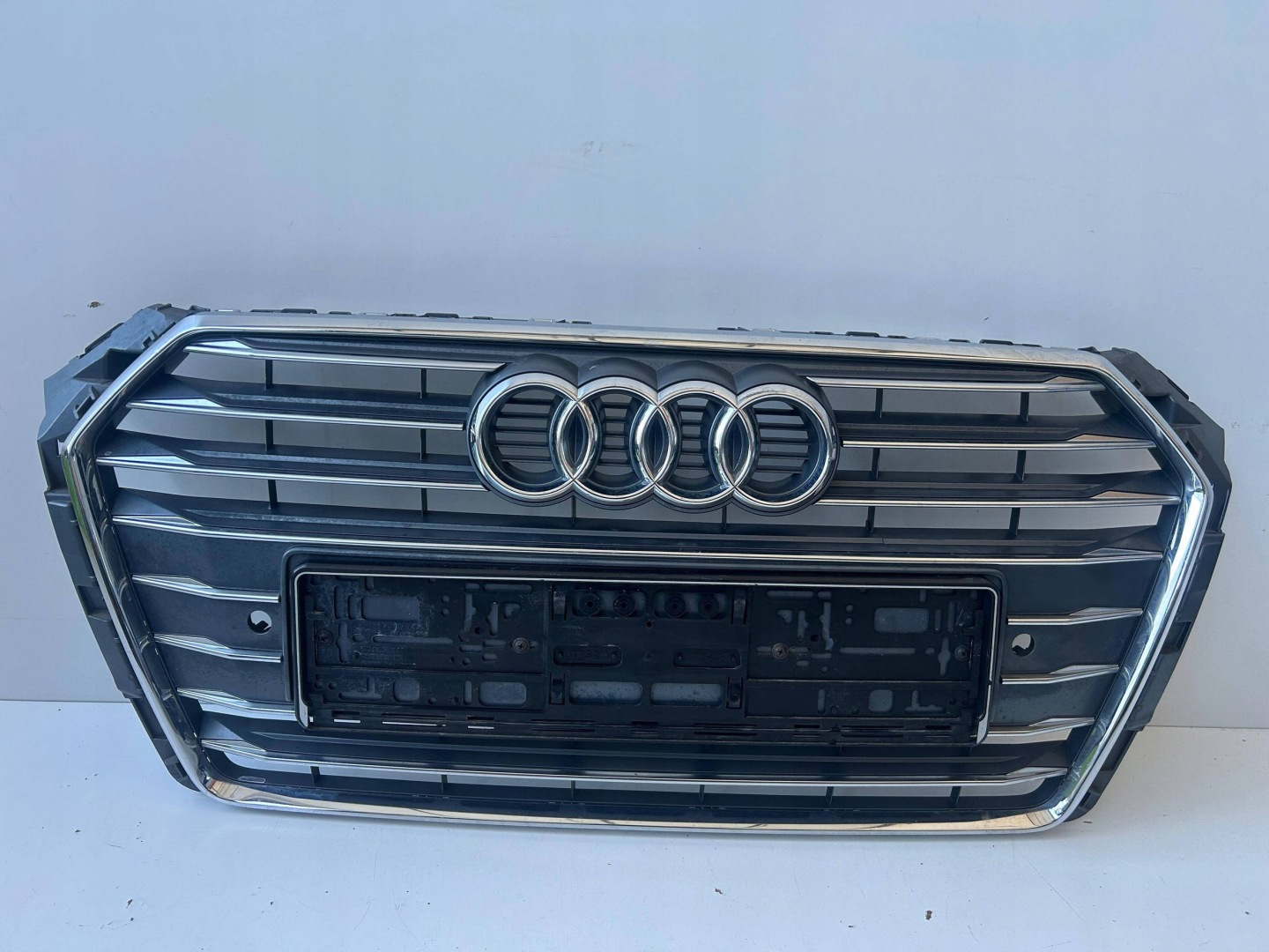 Audi A4 B9 Kühlergrill FRONTGRILL Kühlergitter 8W0853651AB - Thumbnail 1