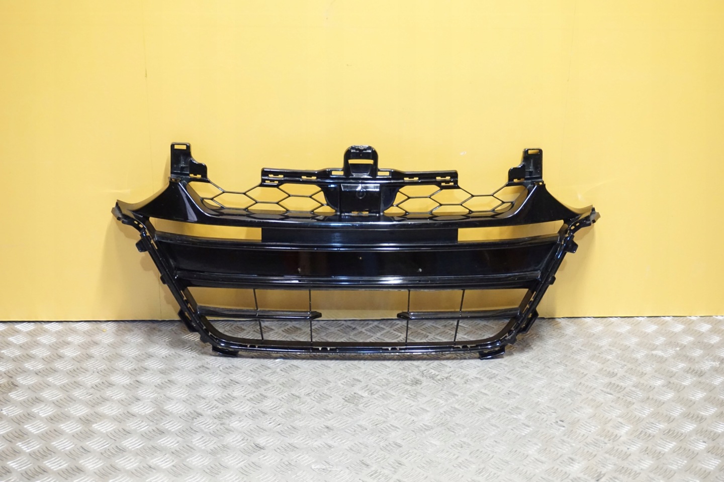 Honda Accord II AC Kühlergrill FRONTGRILL Kühlergitter 71111TVAA5 - Thumbnail 1