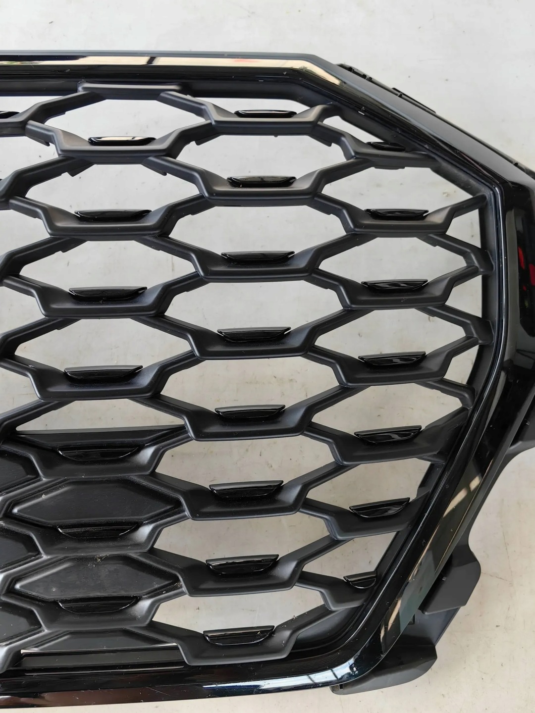 Audi Q3 Kühlergrill FRONTGRILL Kühlergitter 83F853651C - Thumbnail 7