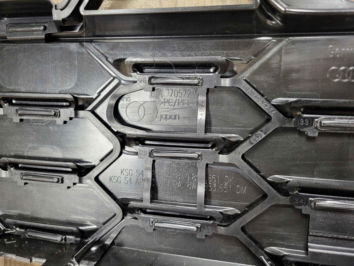Audi A4 B9 Kühlergrill FRONTGRILL Kühlergitter 8W0853651DM - Thumbnail 7