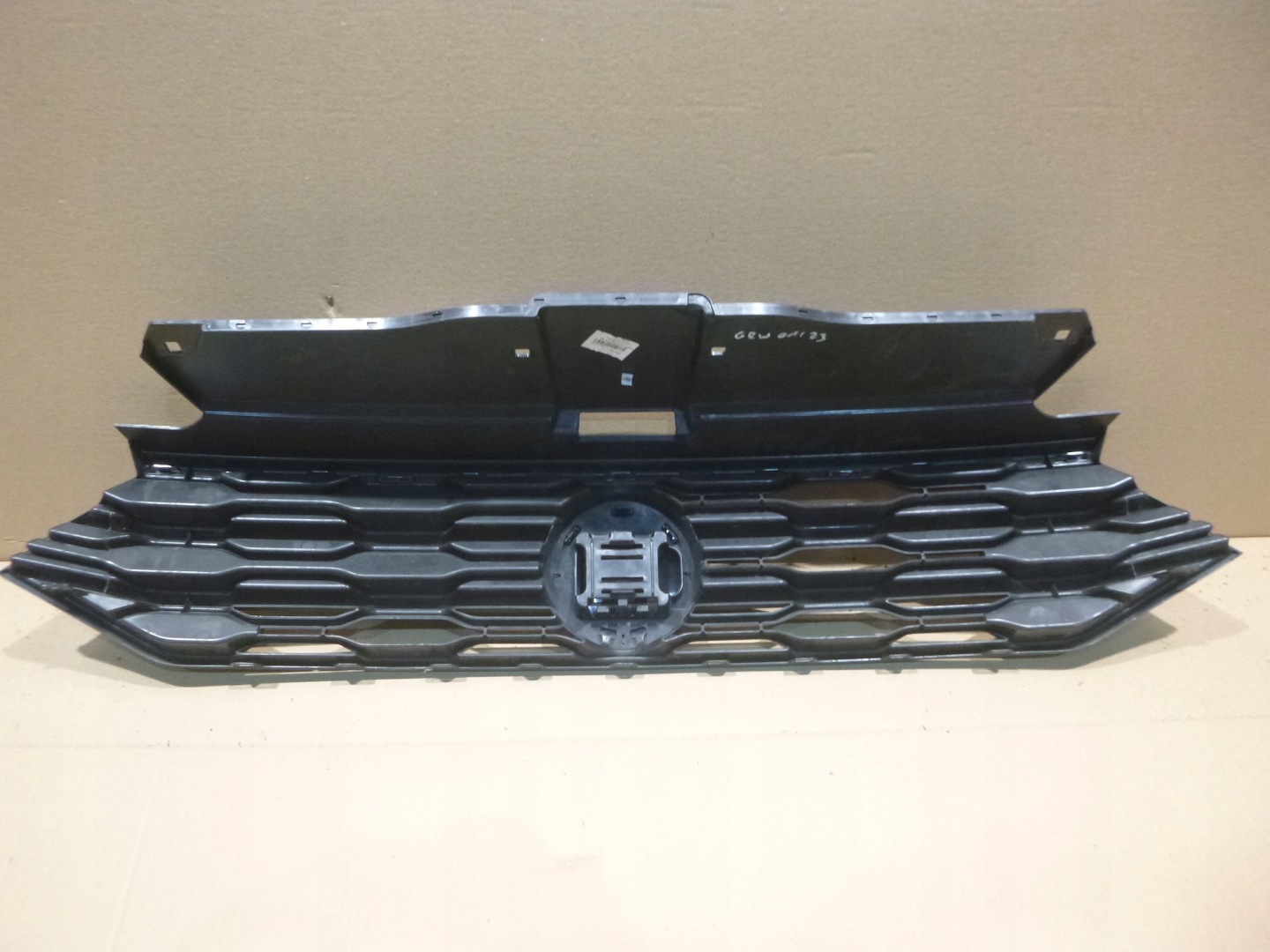 VW T-Roc A1 Kühlergrill FRONTGRILL Kühlergitter 2GA853651E - Thumbnail 3