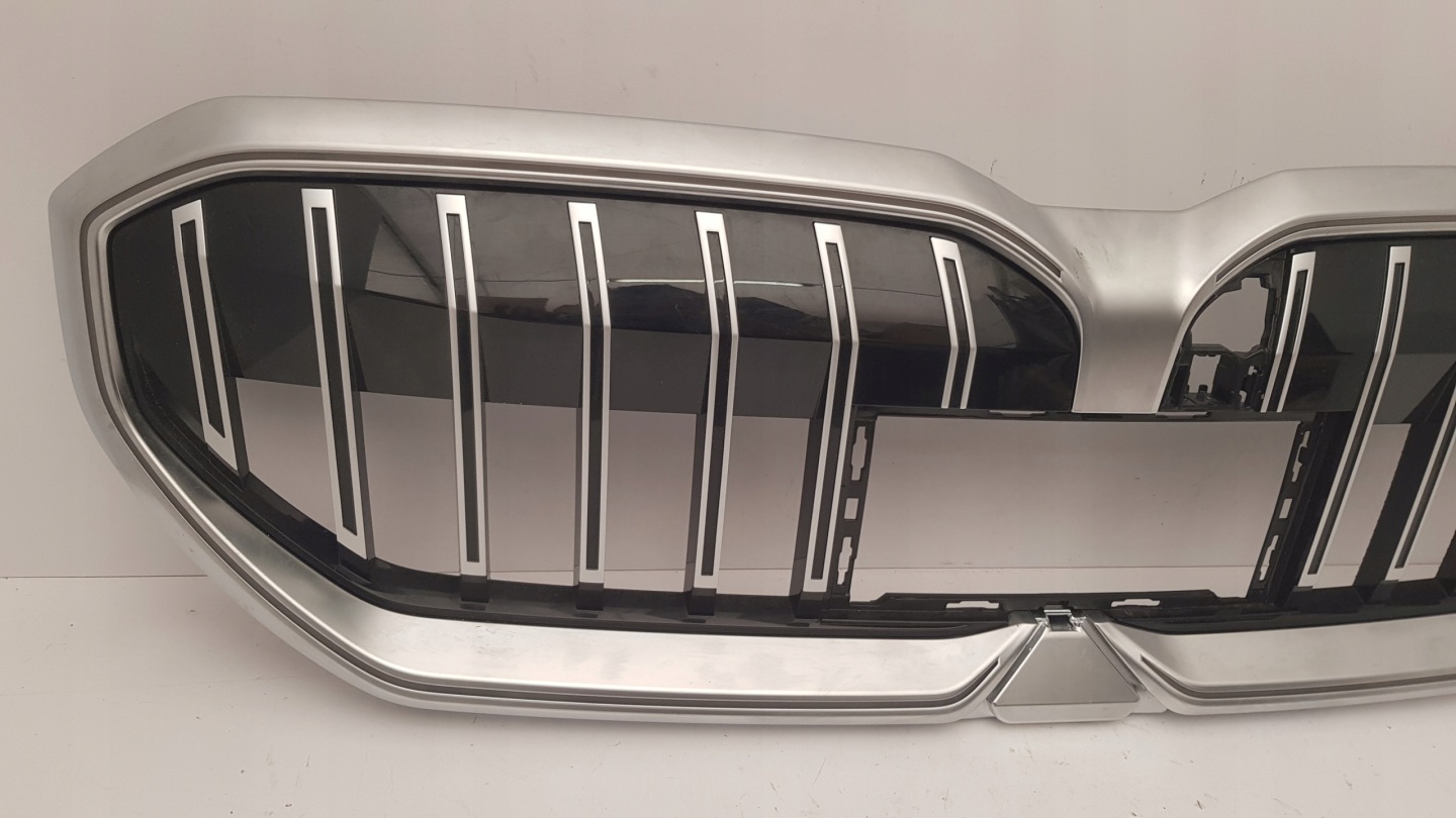 BMW 5 G61 Kühlergrill FRONTGRILL Kühlergitter 8084683 - Thumbnail 2