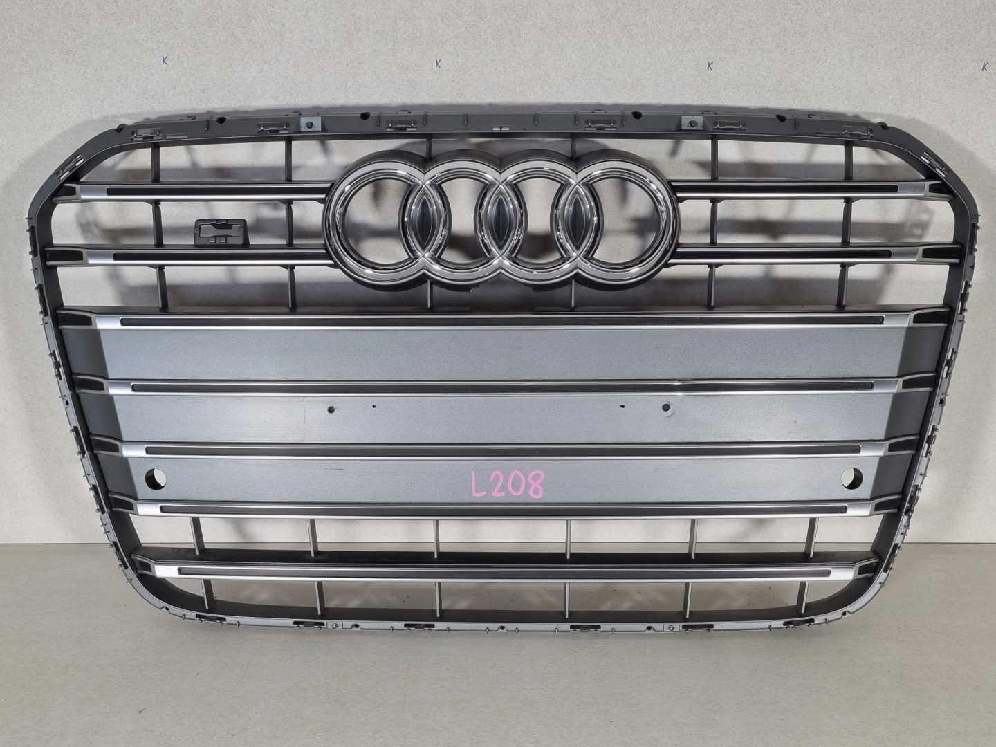 Audi A6 Kühlergrill FRONTGRILL Kühlergitter 4G0853653B - Thumbnail 1